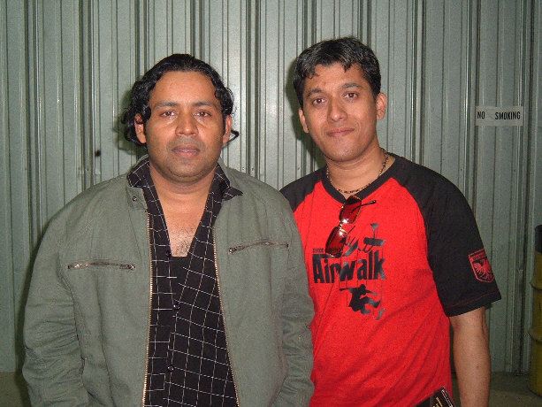 azadi9.jpg (97562 bytes)